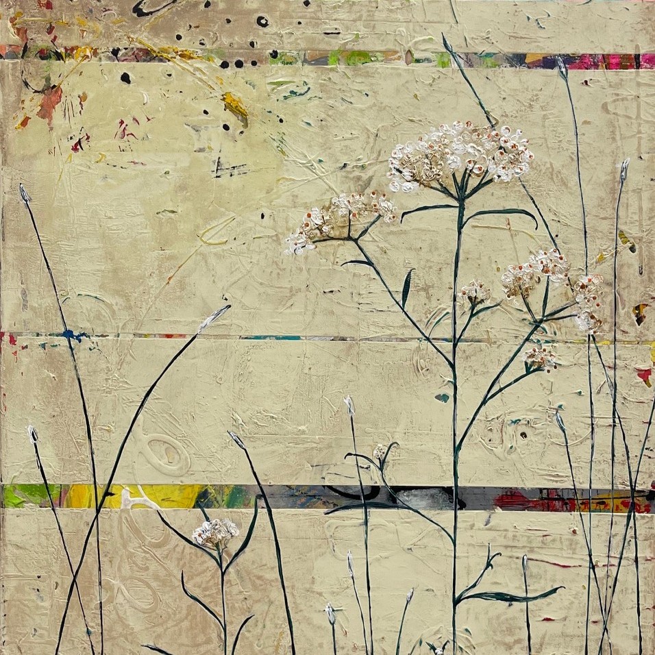 Peinture acrylique texturée sur toile représentant des fleurs sauvages immortelles dans un style doux et épuré
